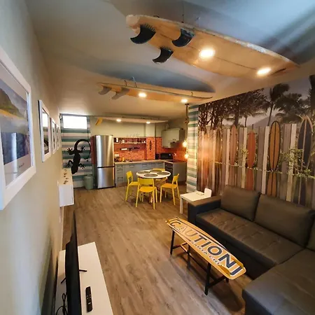 Surf Station Tenerife Americas Apartment *